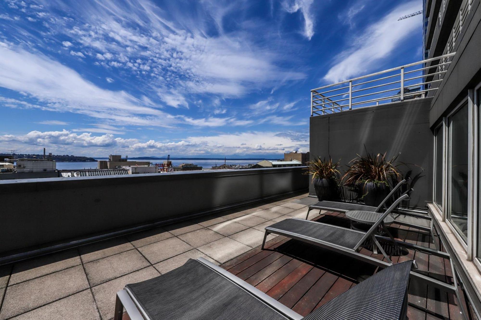 Newmark Tower Seattle Phòng bức ảnh